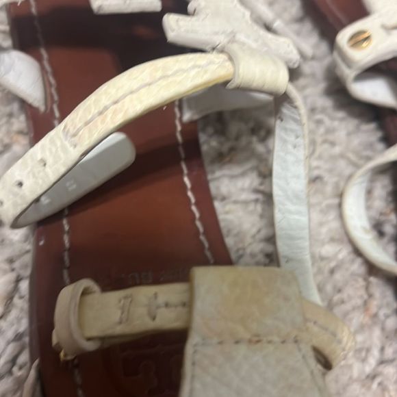 Gently used Tory Burch ivory phoebe flat sandals size 7.5 - Picture 6 of 6